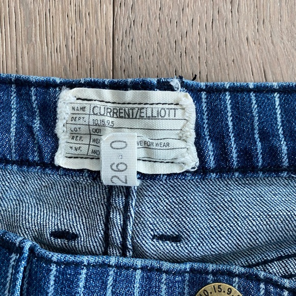 Current Elliot THE FLING INDIGO PINSTRIPE DESTROY - Picture 7 of 10